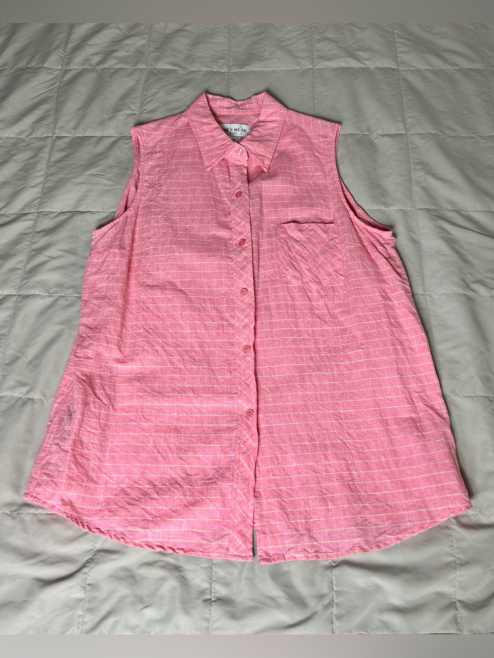 Jones Wear Sport Linen/Cotton Sleeveless Pink Striped Button-Down Shirt, Size 16